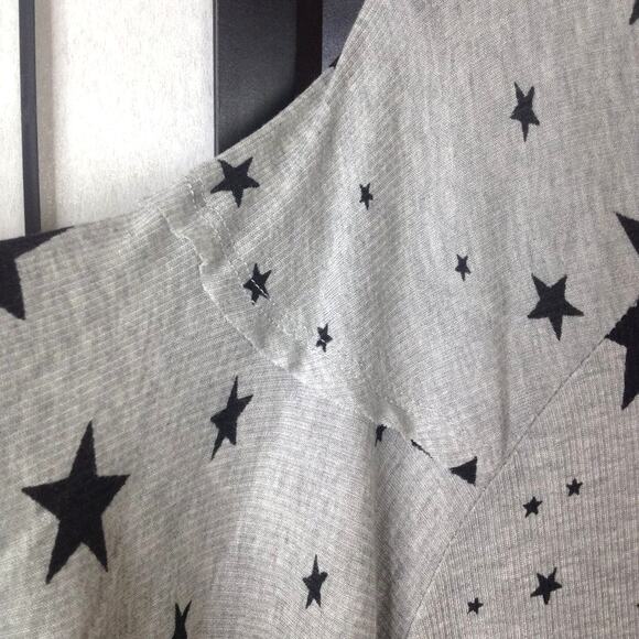 Anthropologie Maronie Star Top Heather Grey M - Picture 9 of 12